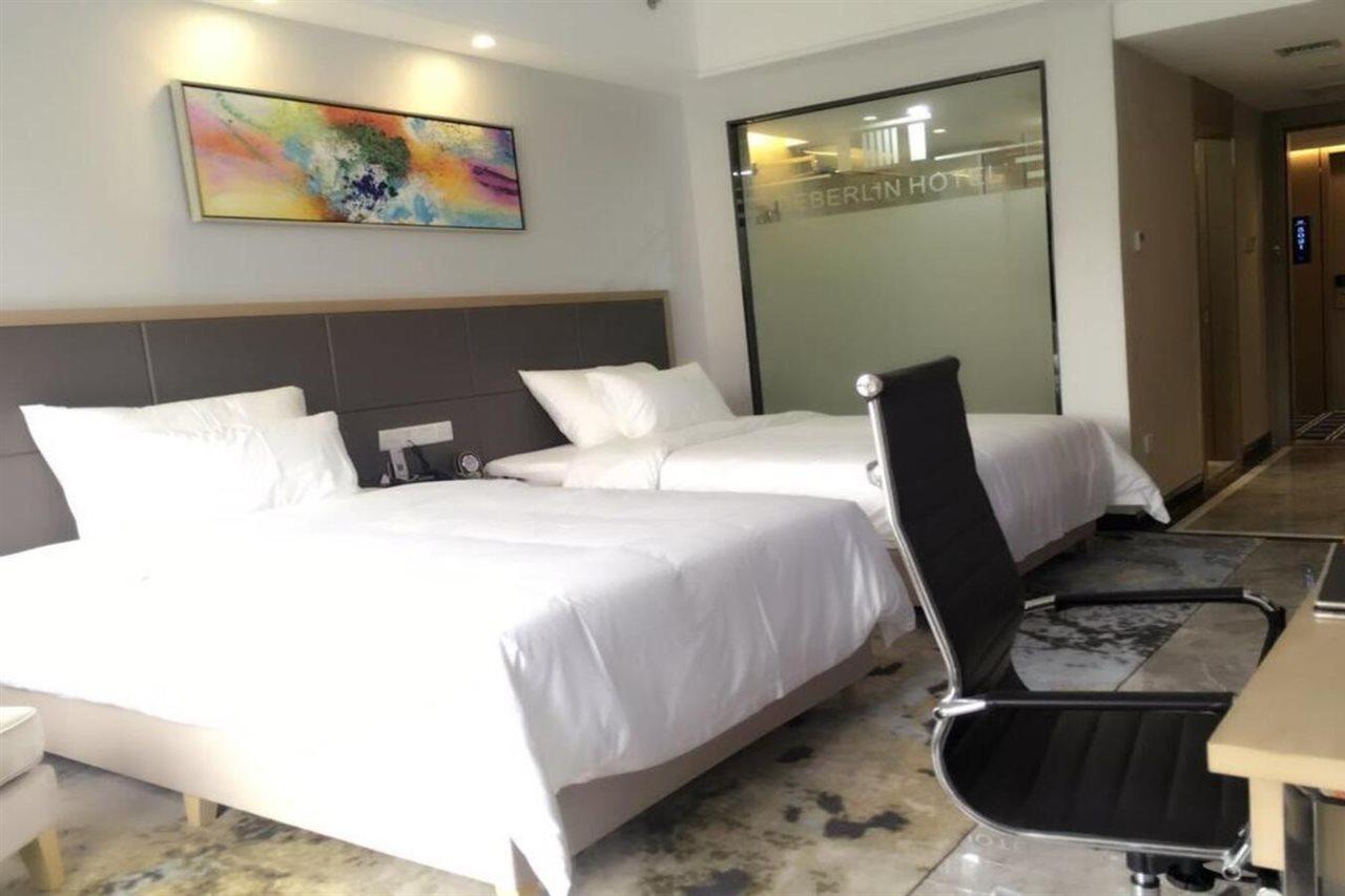 Deberlin Hotel Zhuhai Bagian luar foto